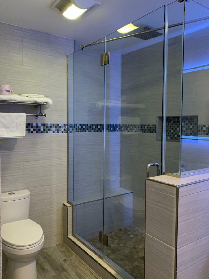 Sakura Inn (Adults Only) Glendale Eksteriør bilde